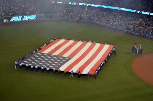 dodgers-stadium-american-flag
